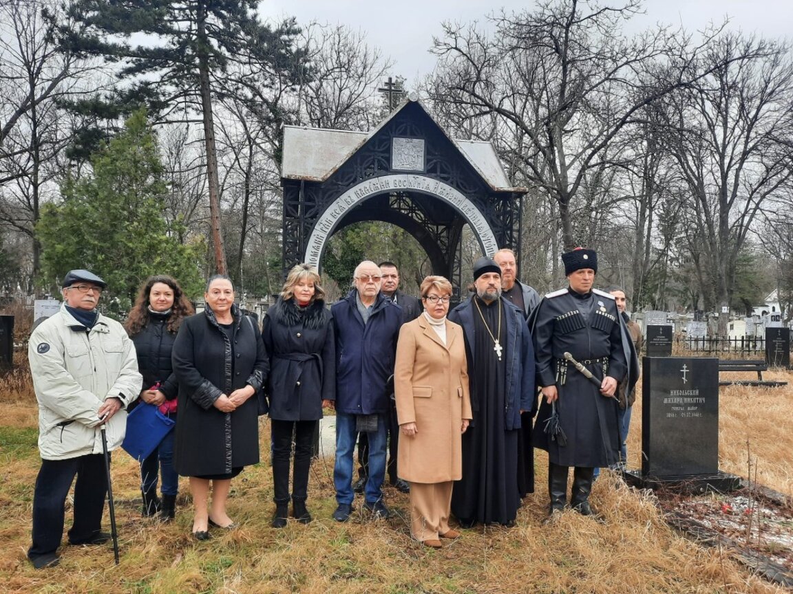 El Ayuntamiento de Sofía permite la celebración del Día del Ejército Soviético en la capital