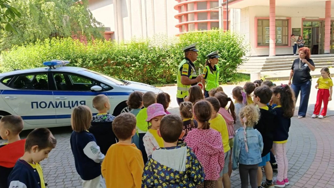 Урок по пътна безопасност
