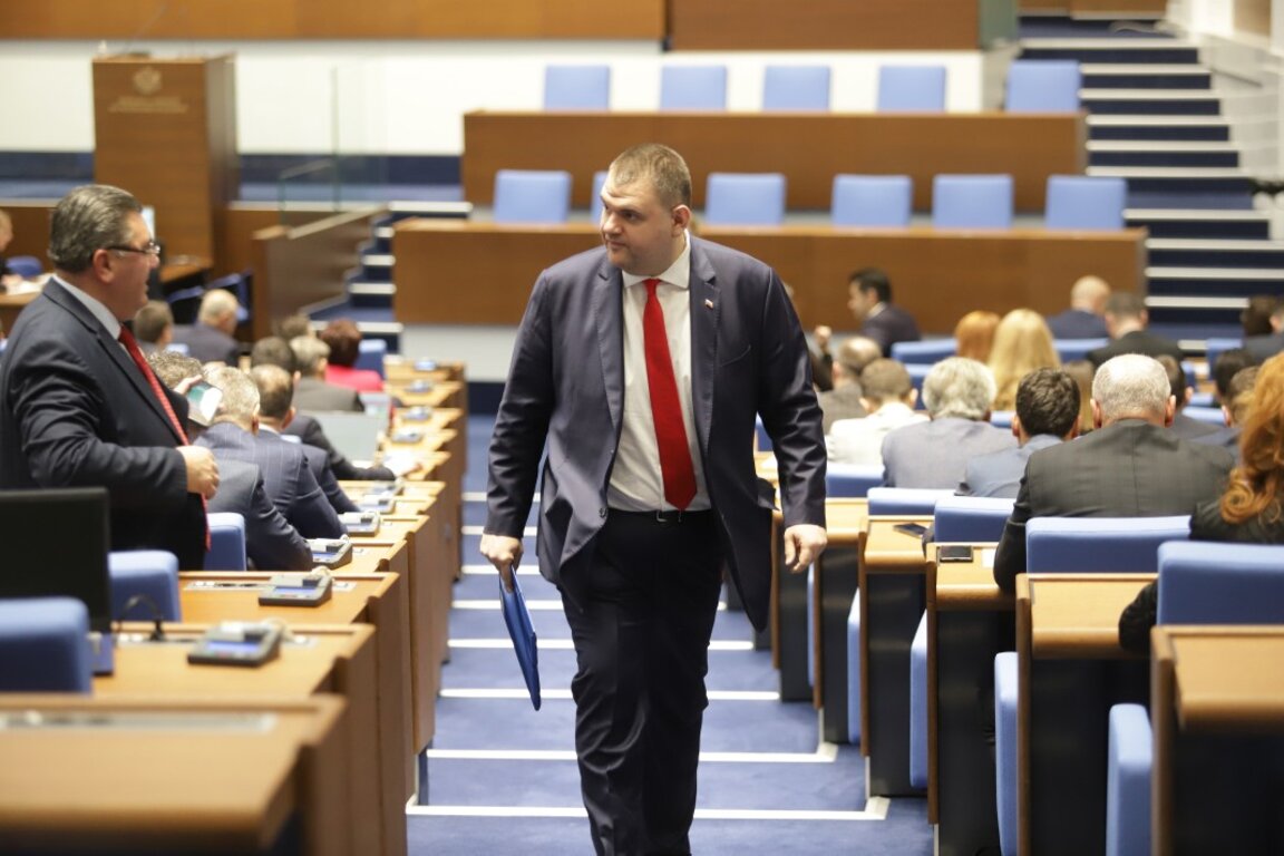 Делян Пеевски в НС.