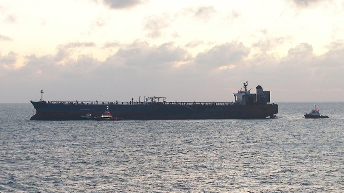 Le pétrolier KAIROS reste ancré dans la baie de Bourgas…