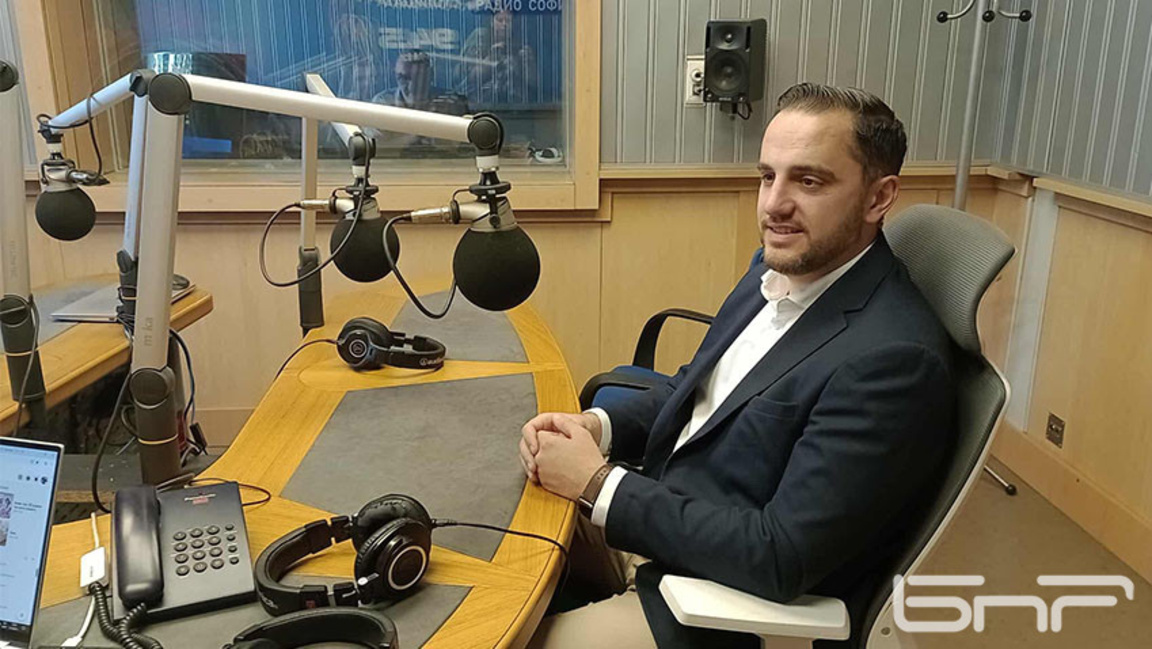 Цветомир Петров