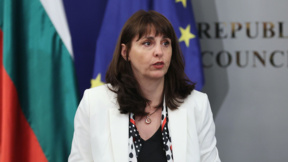 Социалният министър защити увеличението на линията на бедност до €443
