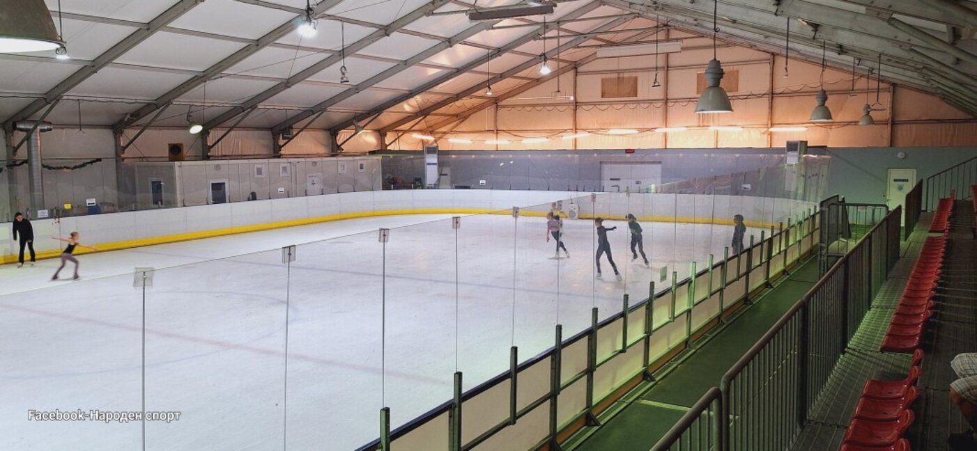 Затварят ледената пързалка във Варна за ремонт