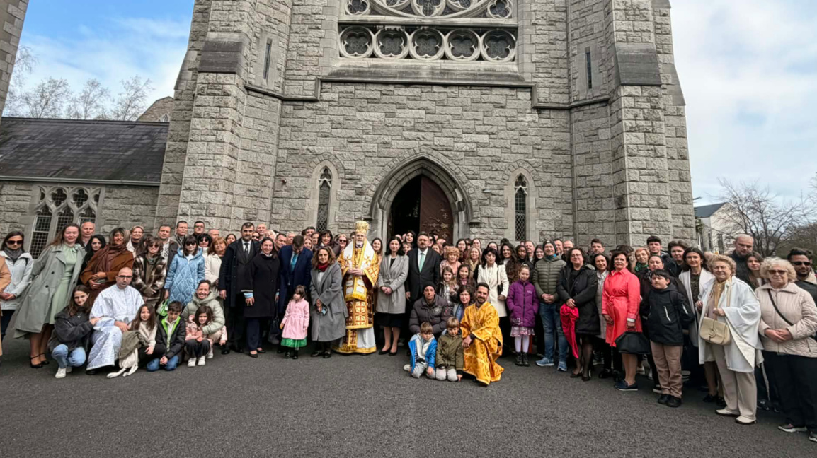 "Все едно си в България!" - пасхална служба на български в Дъблин