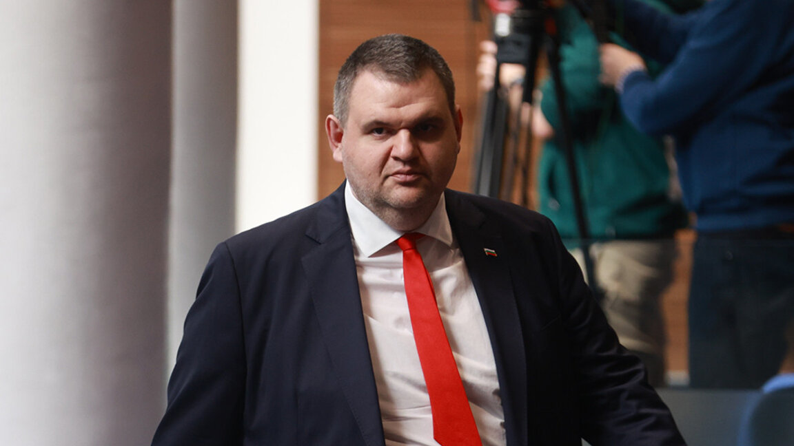 Deljan Peewski