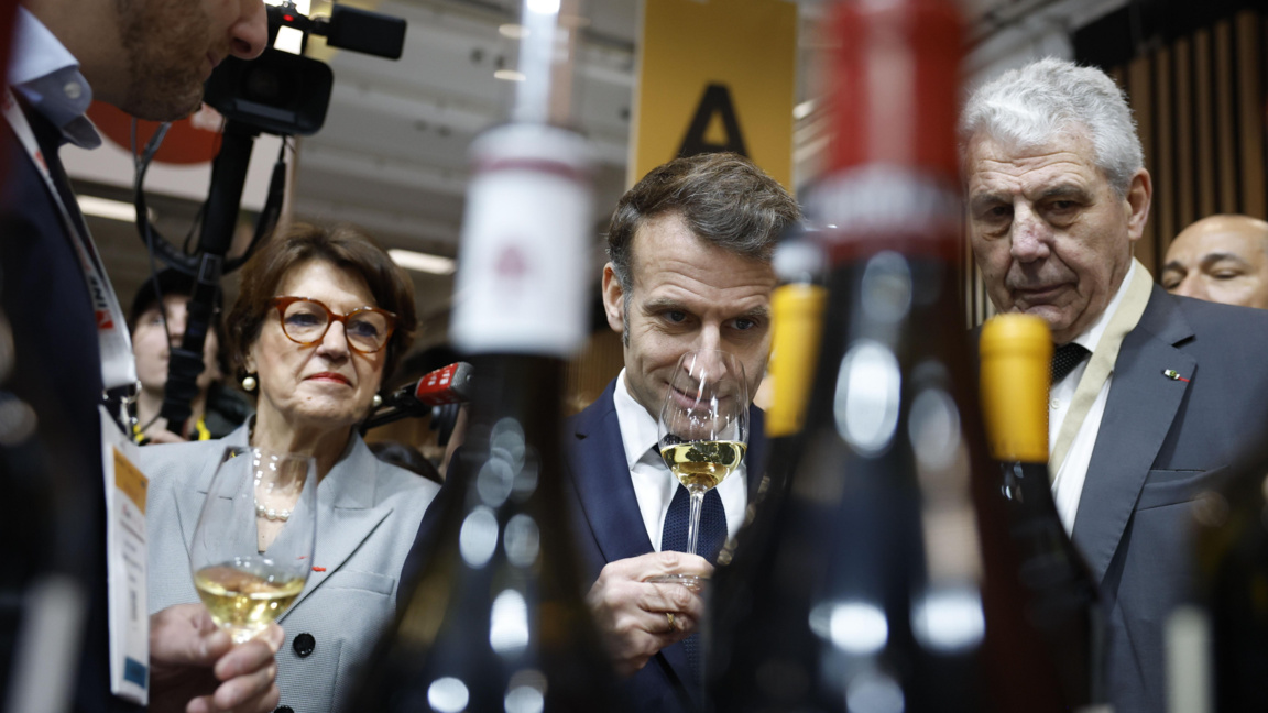 Еманюел Макрон на панаира Wine Paris