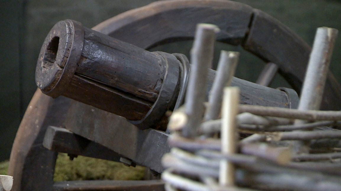 The arsenal of freedom in the April Uprising – part one