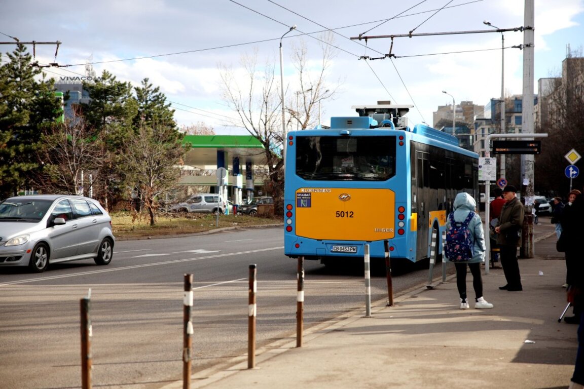 Столичната община ще осигури транспорт за зрелостници и квестори за матурите