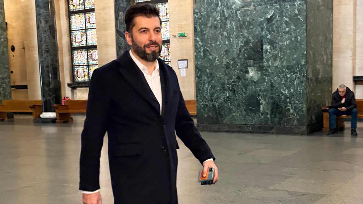 Кирил Петков преди заседанието по делото срещу него за длъжностни престъпления в качеството му на премиер в Софийския градски съд - 19 март 2026 г.