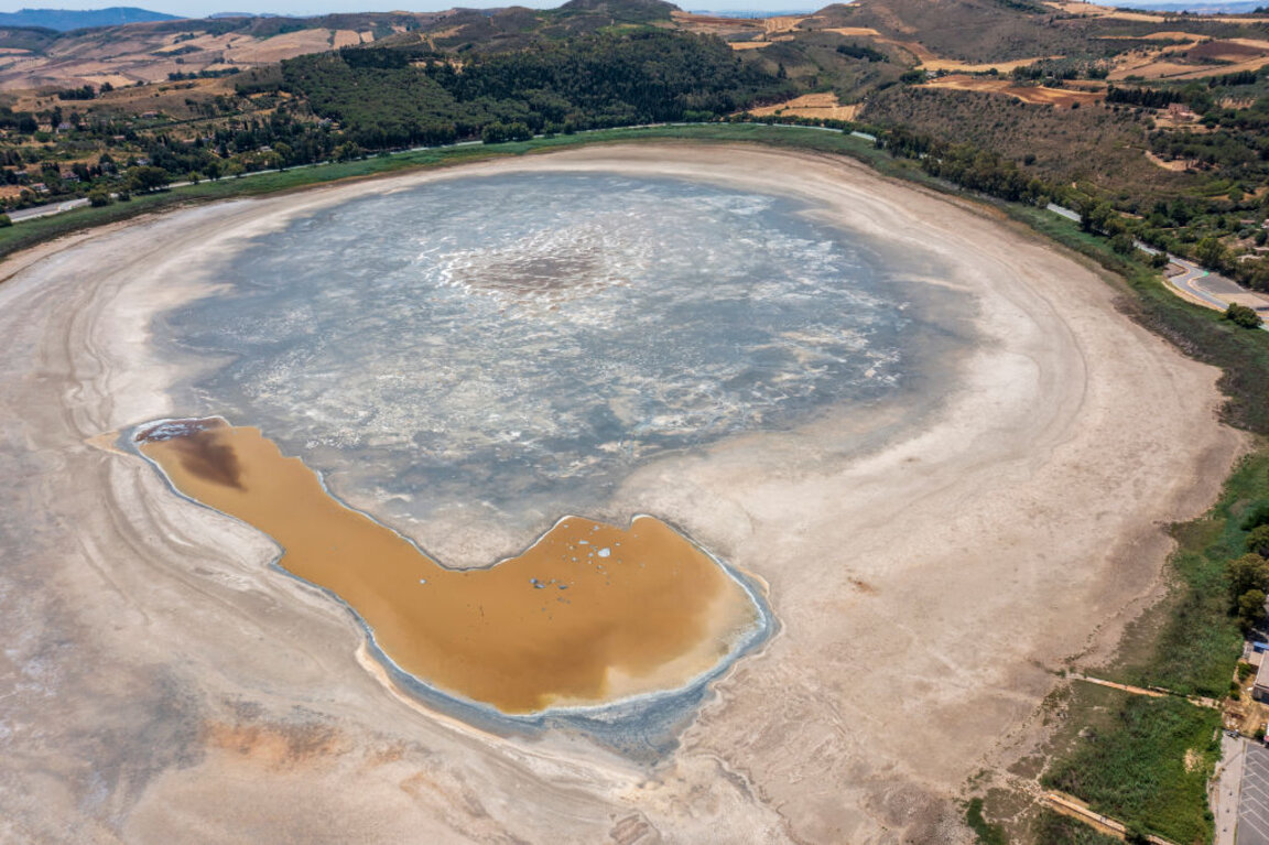 Езерото, което изчезва