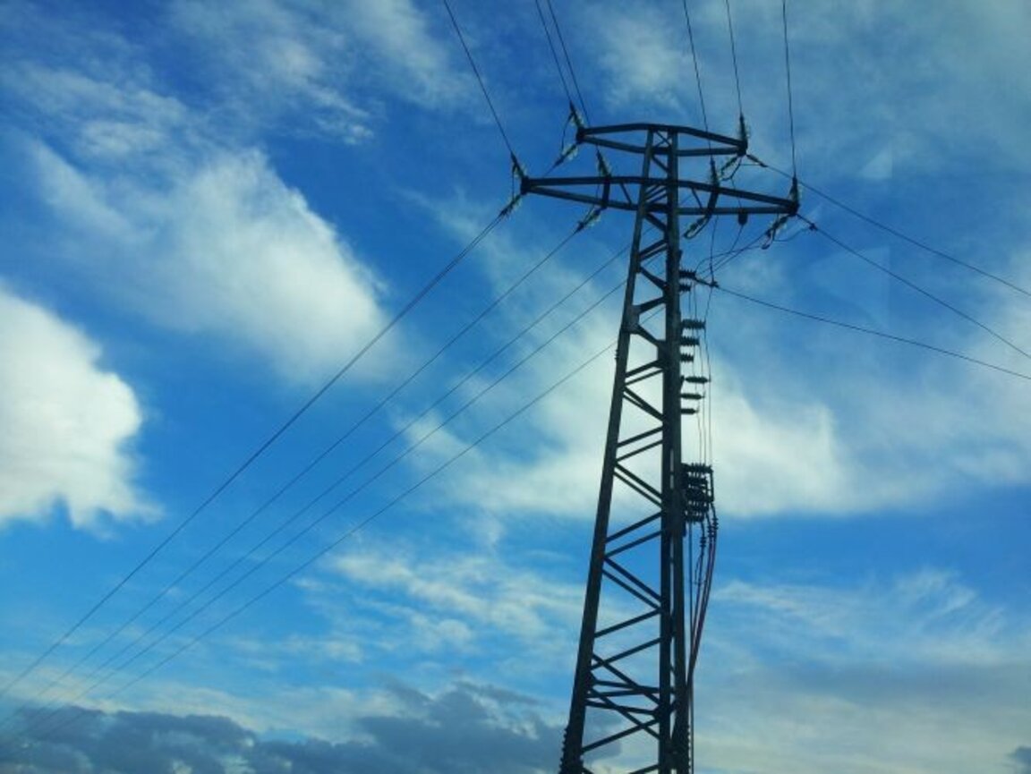 Konut aboneleri için elektriğin serbestleştirilmesi süresiz ertelendi