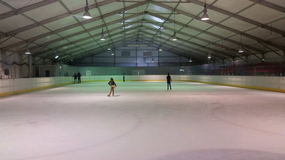 Ледената пързалка в "Младост" - емблематична и с нужда от ремонт