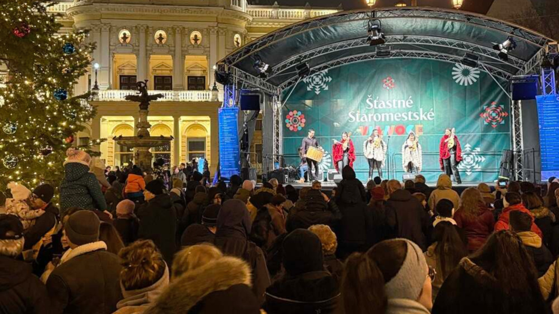Bulgarischer Folkloreklang auf den Weihnachtsmärkten in Bratislava