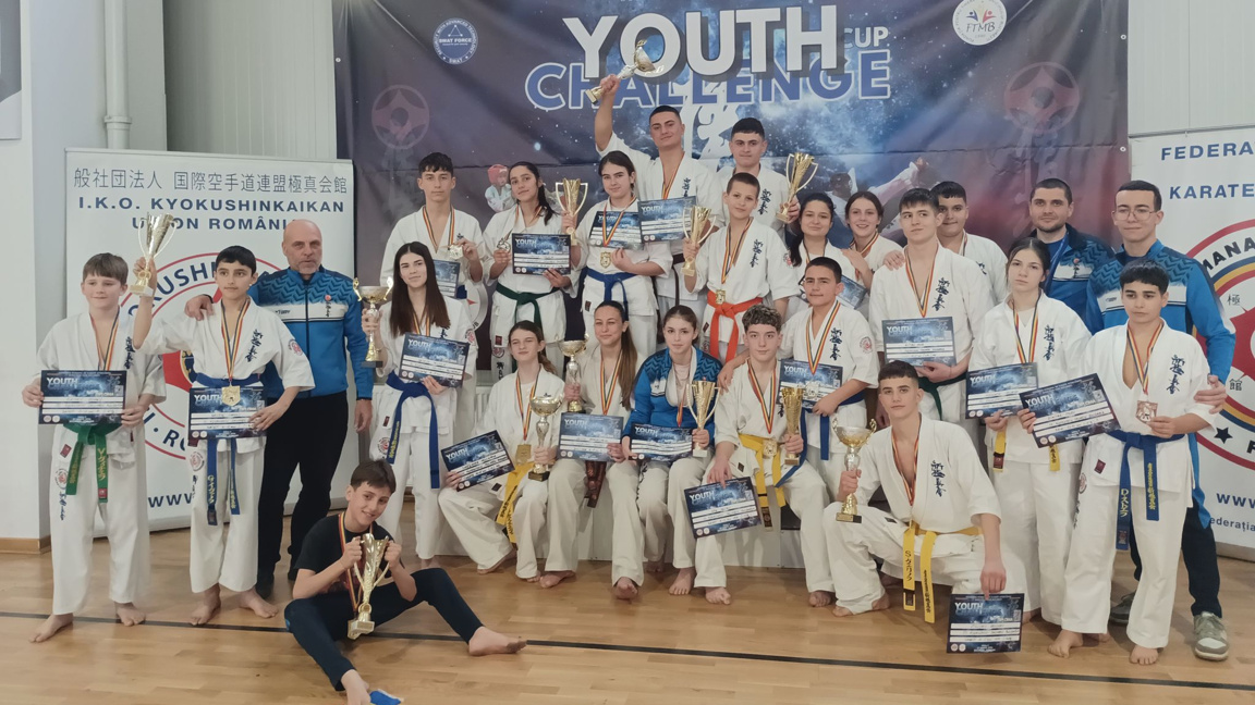 Куп медали от Букурещ