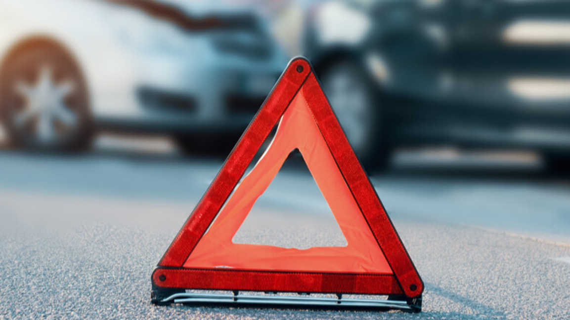 Движението по пътя Стара Загора – Казанлък е в едната лента заради инцидент