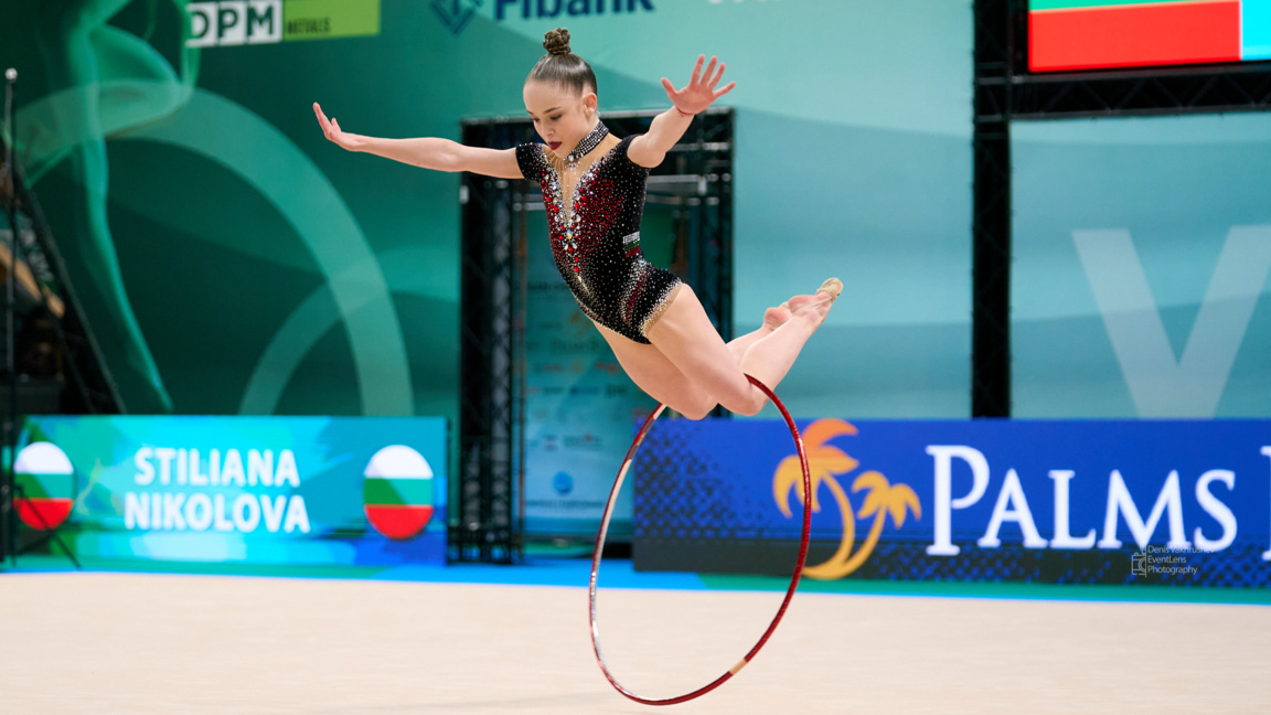 Стилияна Николова
