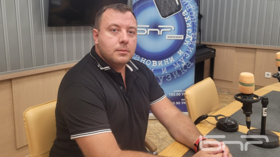 Петър Петров