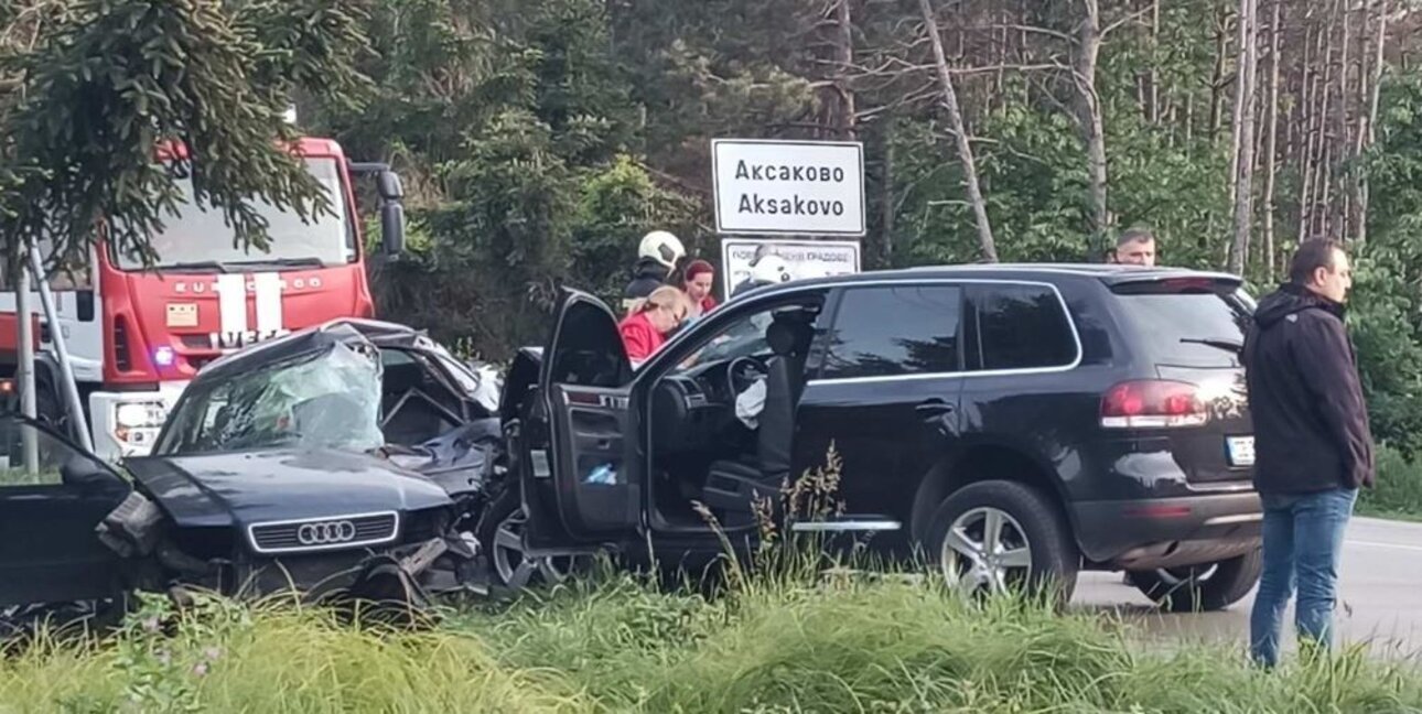 Accident rutier grav în care a fost implicată o mașină a Serviciului Național de Protecție în apropiere de Aksakovo