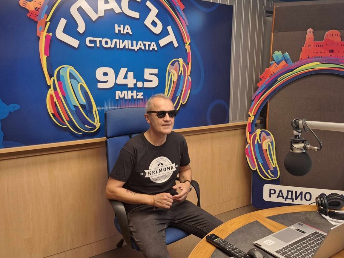 "Последни дни" е новата песен на Петко Славов