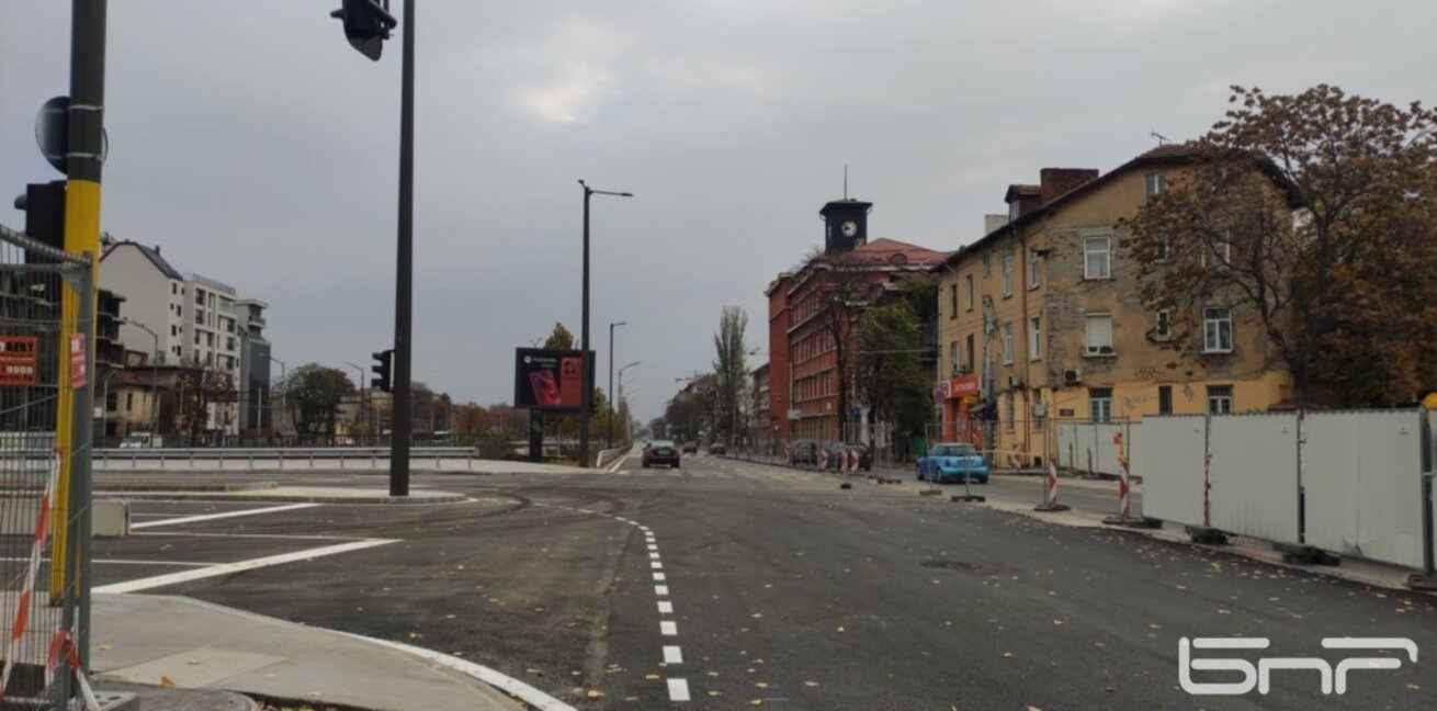Временно променят движението в части на ул. "Опълченска"