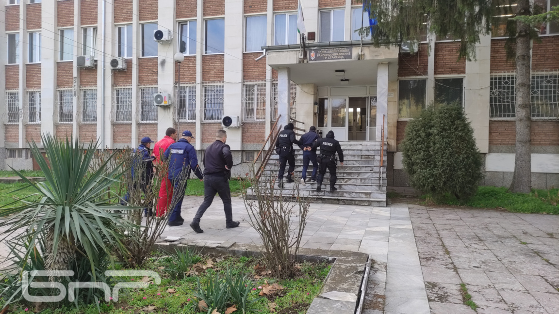 Трима арестувани при акция срещу купуването на гласове в Стражица