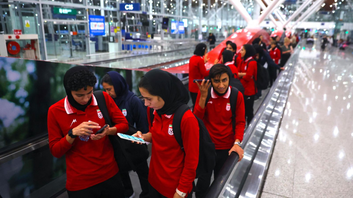 Иранките на летището в Куала Лумпур.