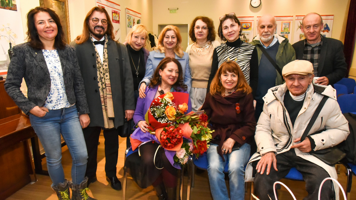 Софийски литературен салон към НЧ "Пенчо П.  Славейков 1921" - творческа среща със Станислава Пирчева - Ава