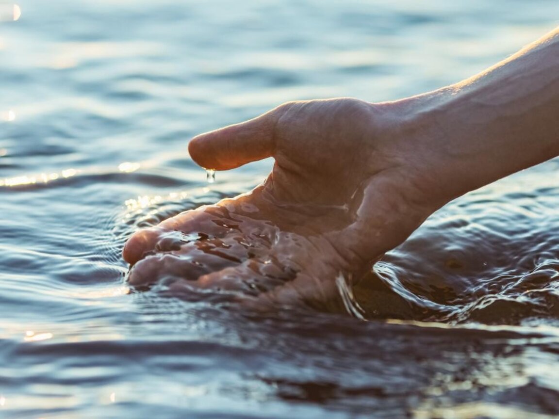 ЕК: Водните ресурси на Европа са под натиск, повечето водни повърхности са замърсени