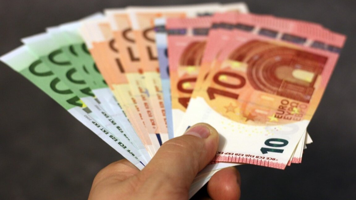 Правителството гласува 5% индексация на заплатите в бюджетната сфера