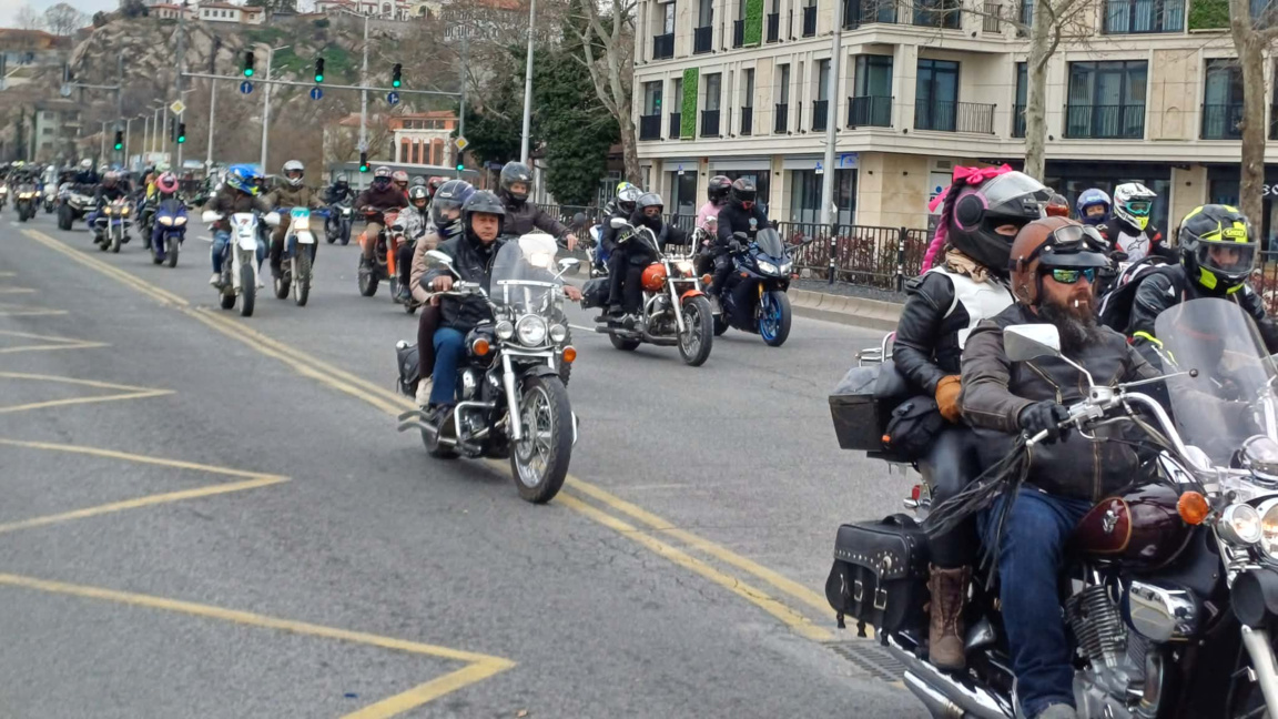 Километрично мотошествие от Пловдив към Бачковския манастир