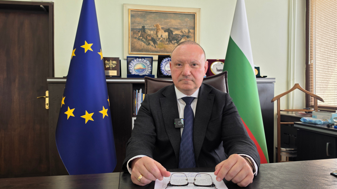 Генералният консул на България в Истанбул Васил Вълчев