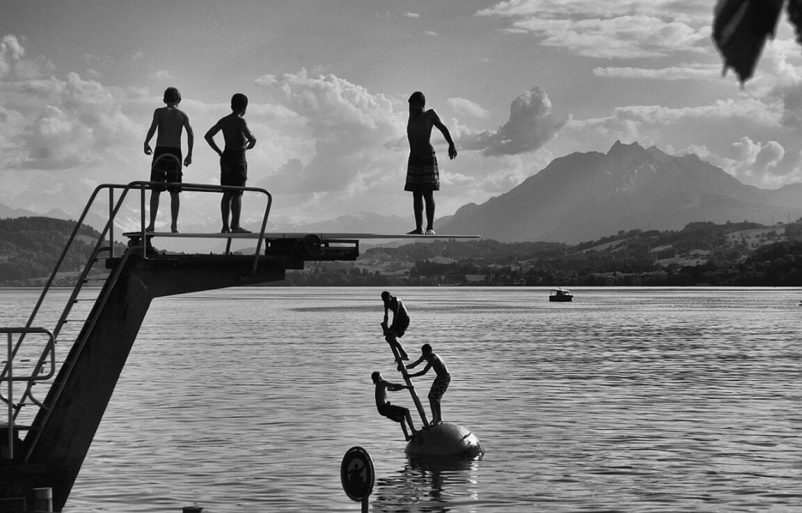 Среща с поезията и фотографията на Цочо Бояджиев