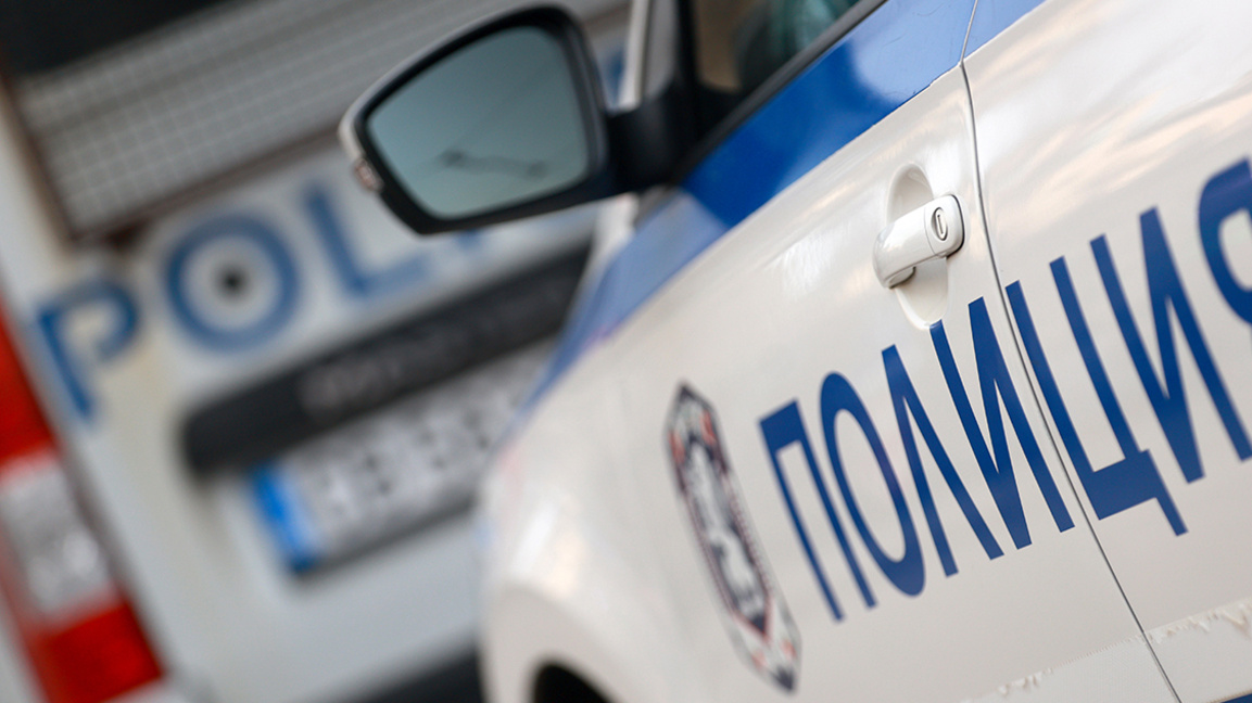 полиция полицейски автомобил тел. 112
