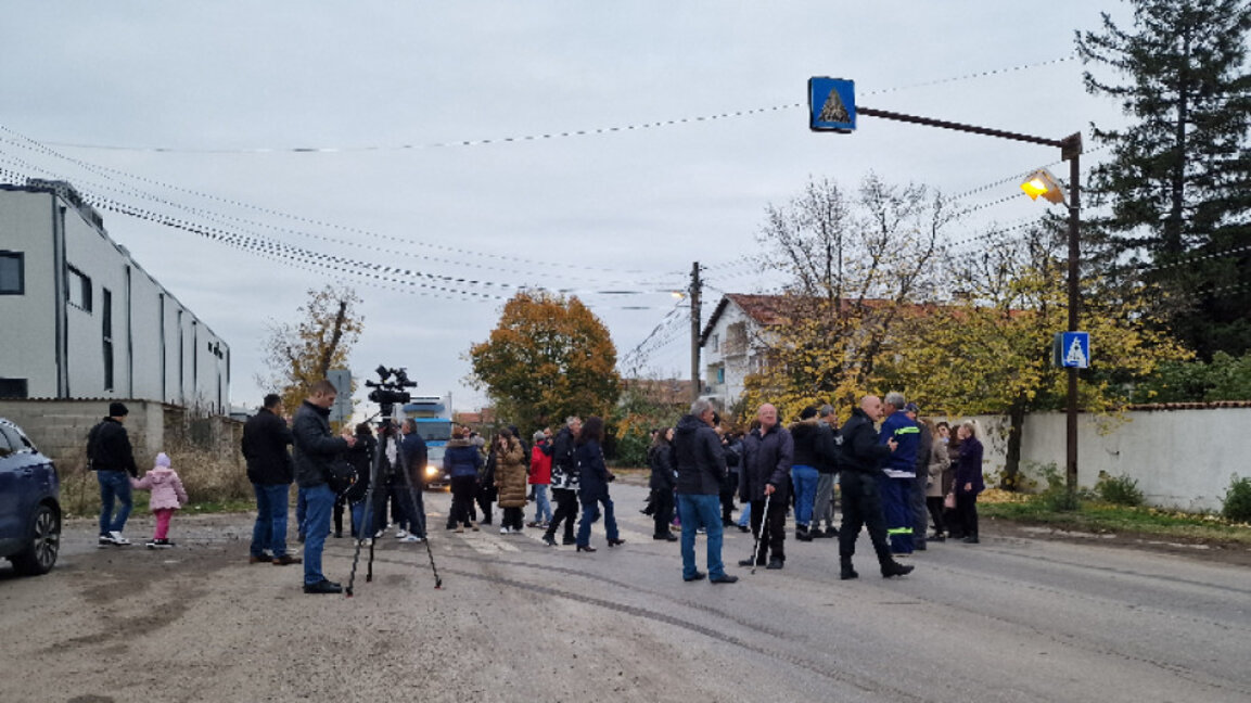Във "Връбница" и Божурище ще протестират срещу тежкотоварния трафик всеки ден, до 21 ноември