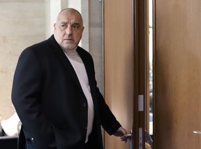 Борисов упрекна партньорите си, че ударно правят смени в регулаторите
