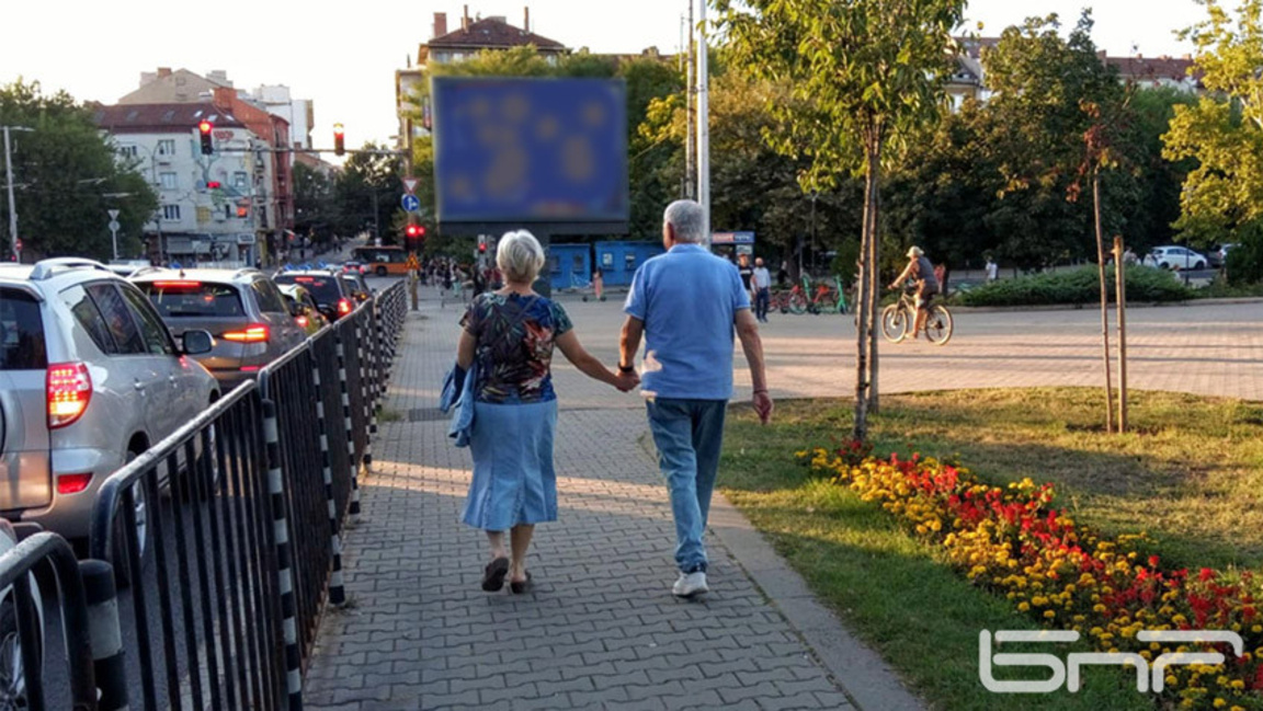 Времето става пролетно и приятно