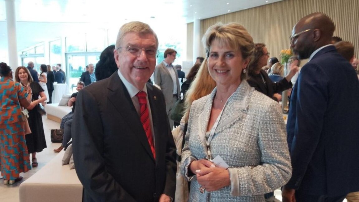 Vesella Leçeva me Presidentin e Komitetit Olimpik Ndërkombëtar, Thomas Bach