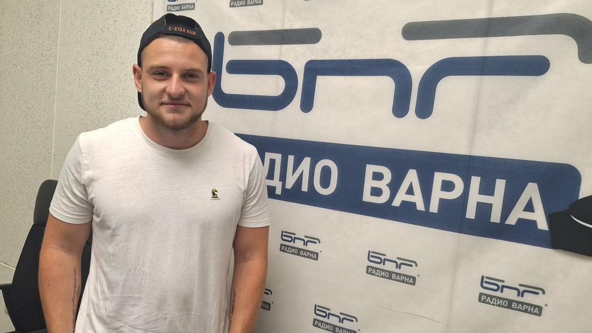 Валентин Сурталов с 24-часово благотворително бягане в Морската градина 
