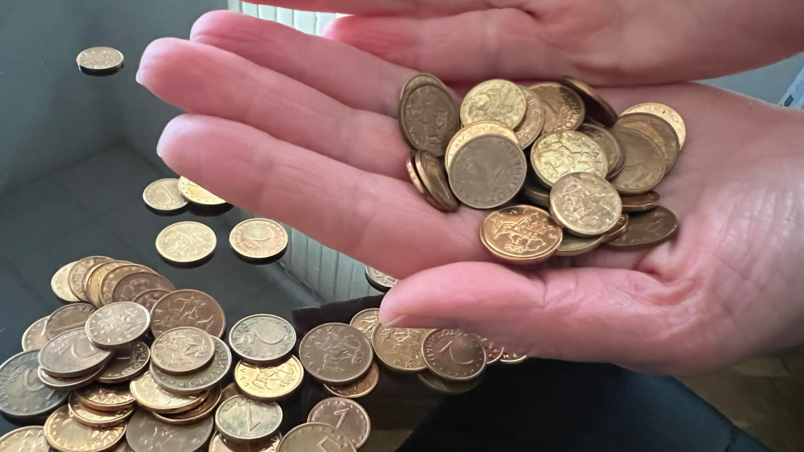 Жълти стотинки с кауза