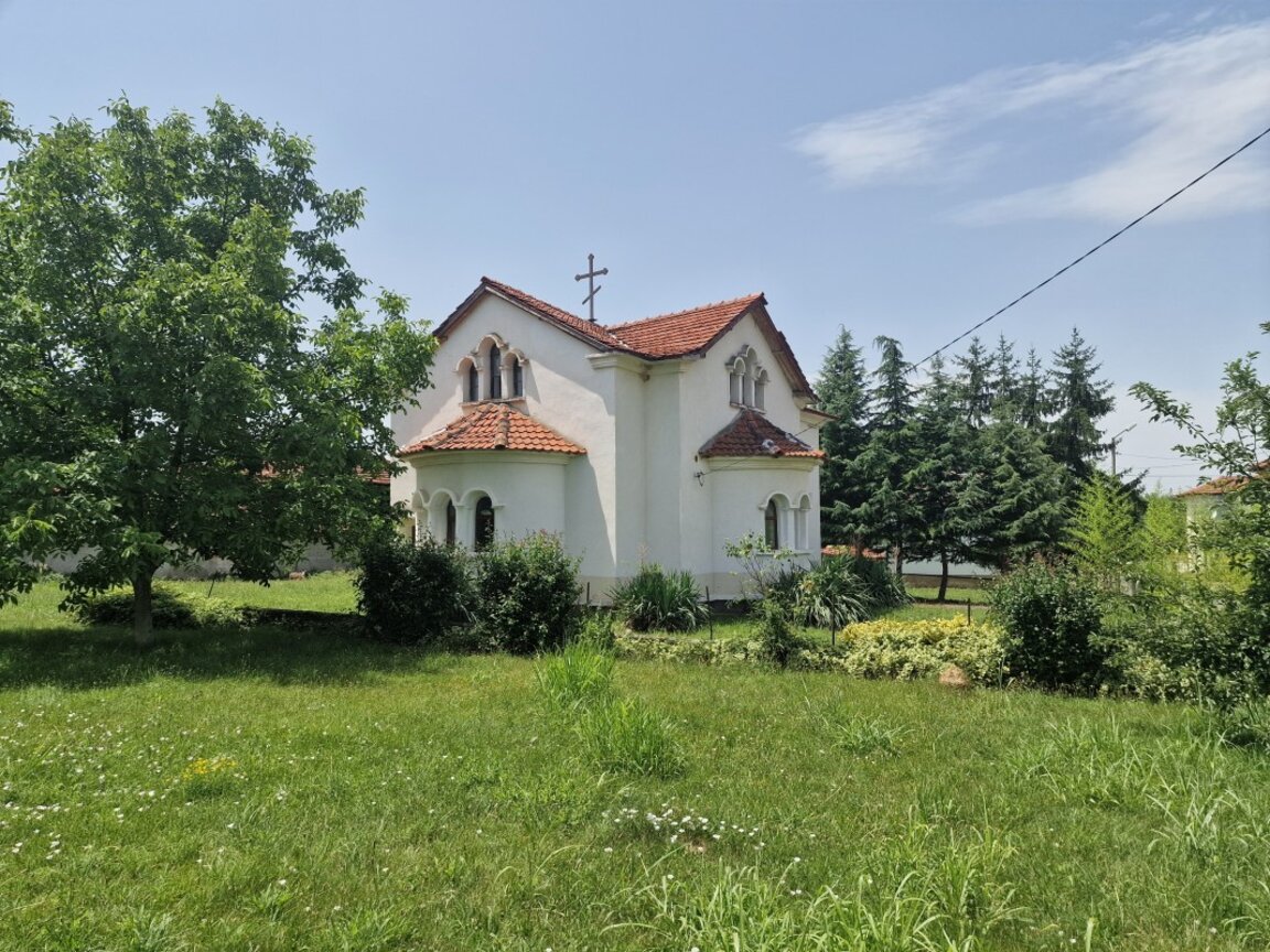 L'église "Saint Jean de Rila" à Staro sélo rend hommage à son patron...