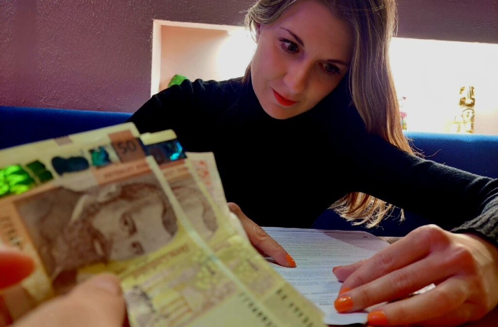 Bulgaristan'da 120 bin genç “hızlı kredi” kıskacında