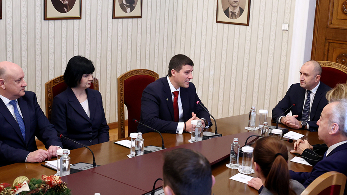 Президентът ще завърти парламентарната рулетка за съставяне на правителство