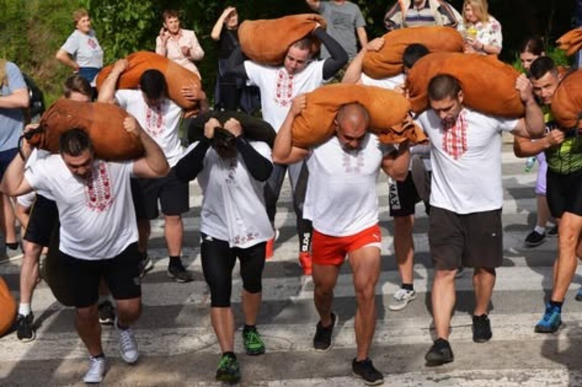 11 мъже и 6 жени се включиха в най-тежкото предизвикателство на Хайдушките игри в Сливен
