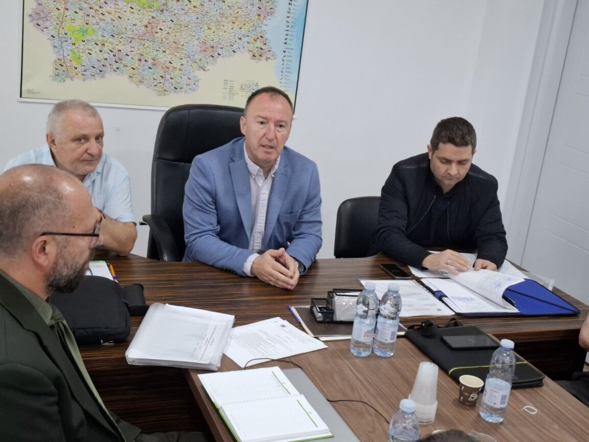 Обсъдиха мерки за предотвратяване на горски пожари през 2025 г.