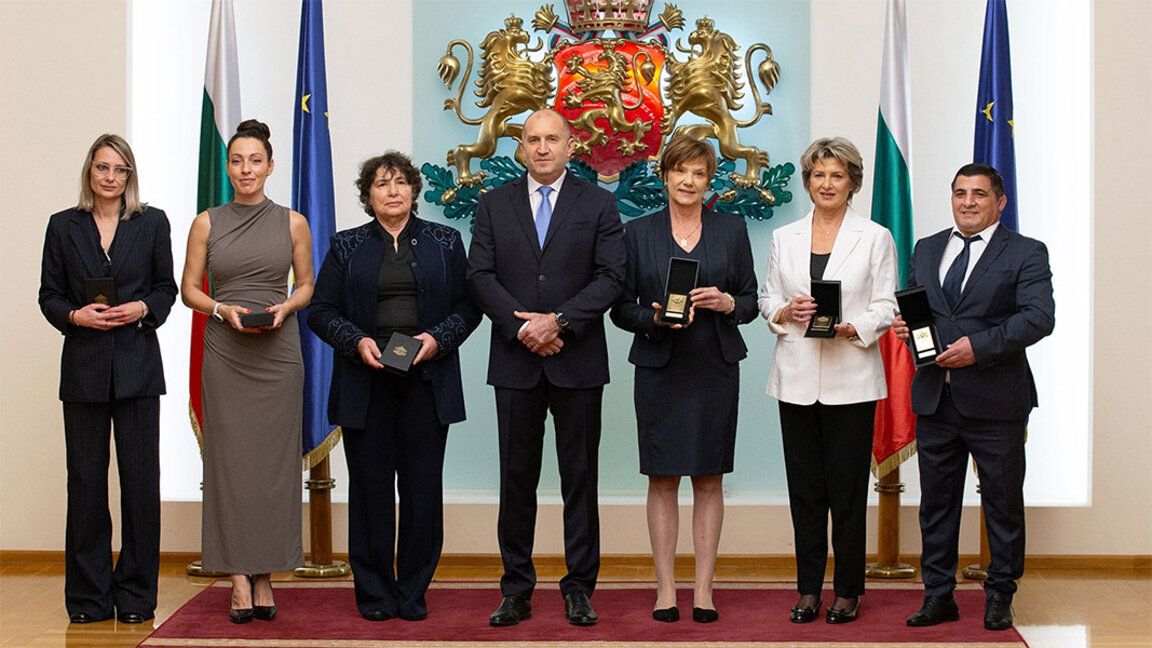 Διάσημοι βούλγαροι αθλητές έλαβαν παράσημα από τον ΠτΔ