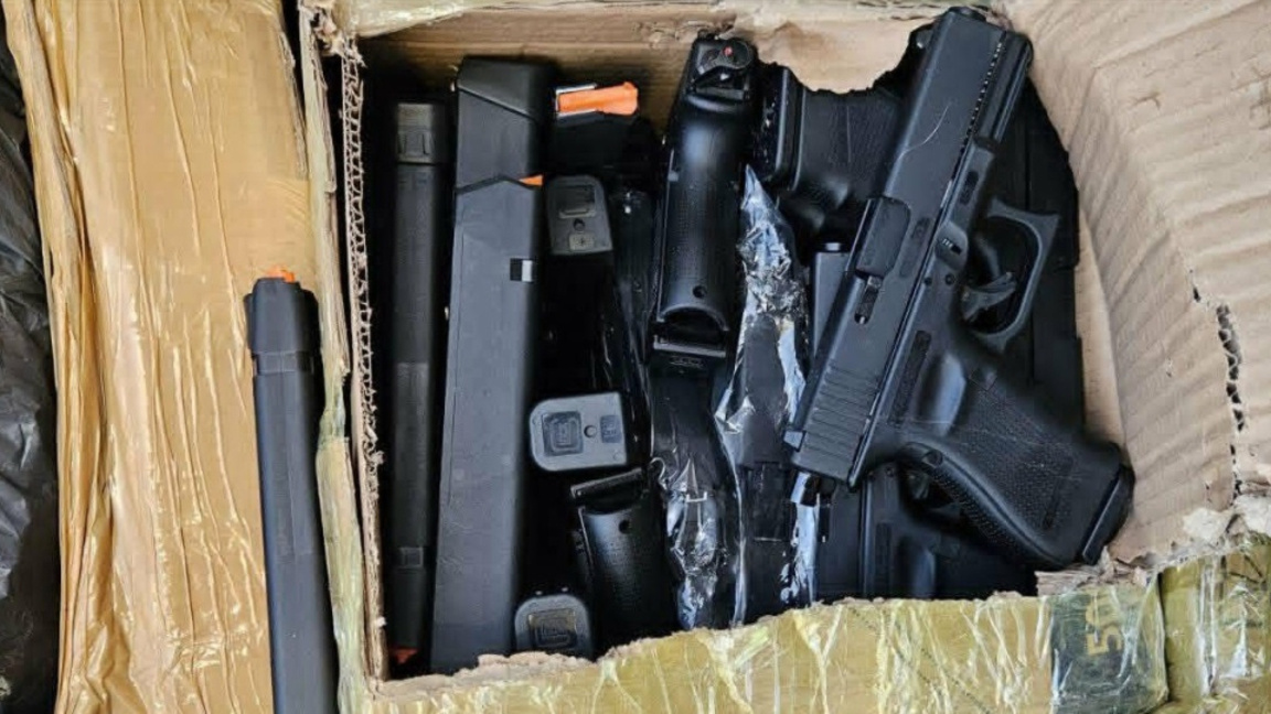 Задържаха турски гражданин за контрабанда на оръжие