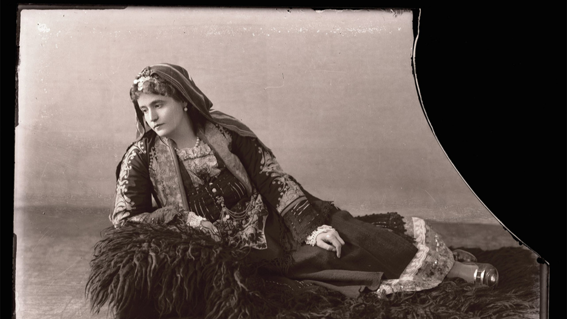 Ретроспектива бугарске фотографије XX века у Софијској градској галерији