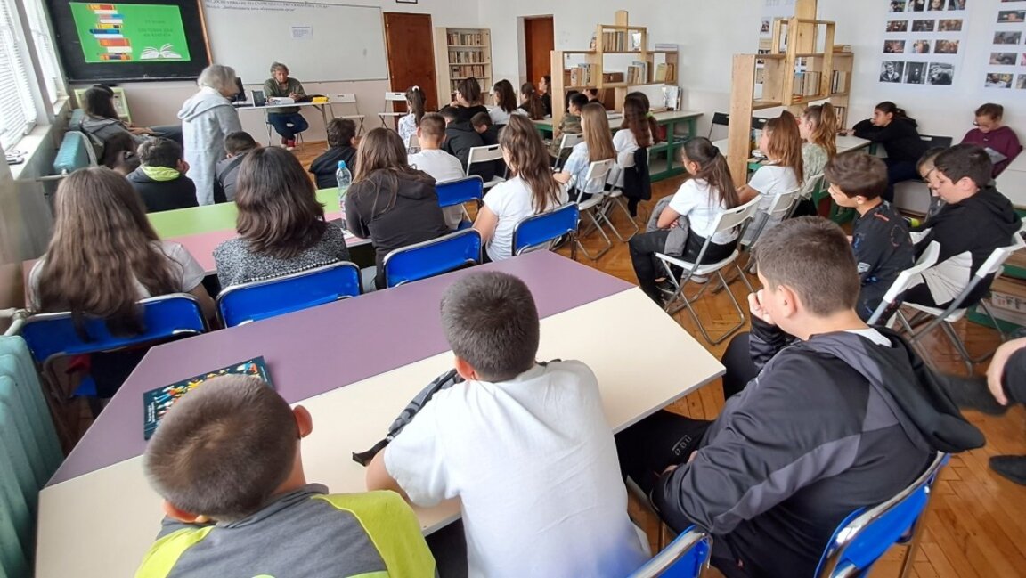 Учениците получават шанс да участват в управлението на училищата