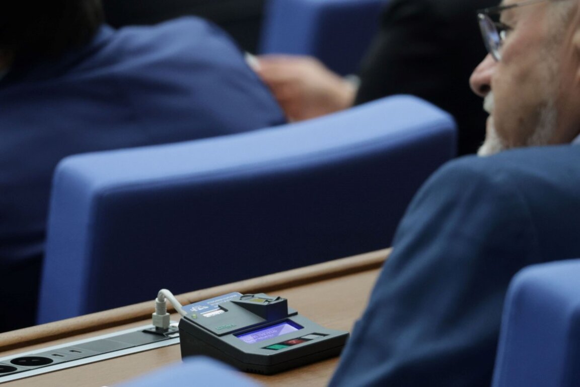 Парламентът прие в седмичната си програма изслушване по казуса с "Боташ"