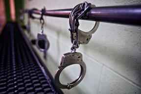 Трима задържани в Кюстендилско за домашно насилие